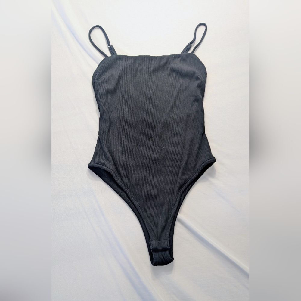Lulu's Ribbed Spaghetti Strap Bodysuit - Black